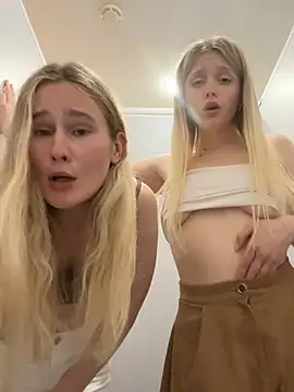 SiaLater Adlı Modelin Canlı XXX Sohbeti