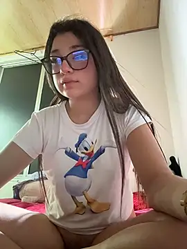 Chat +18 de Amy_adely ao vivo