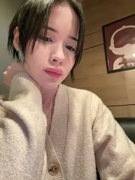 Chat +18 de kitty_sixseven ao vivo