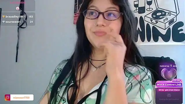 lilitth777 Live XXX-chat
