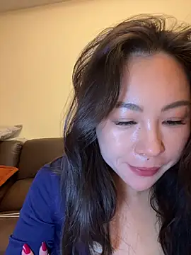 Eva10069's Live XXX Chat