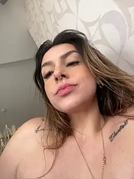 BarbieHotBrazil Adlı Modelin Canlı XXX Sohbeti