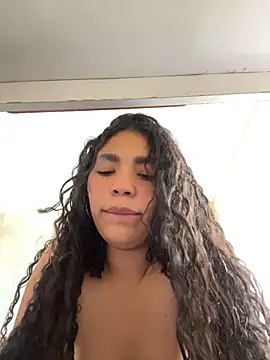 Nanis_ec's Live XXX Chat