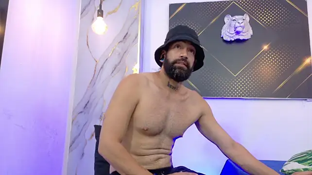 Chat XXX en directo de theronnyone
