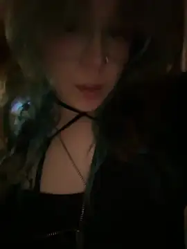 MaddisonHaas Adlı Modelin Canlı XXX Sohbeti