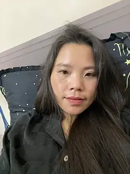 Bella_7777's Live XXX Chat
