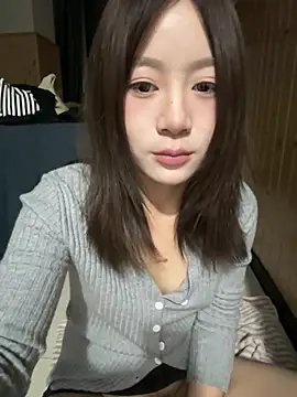 xiaoyalaoshi 现场XXX聊天