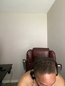 Chat +18 de Fathero1time ao vivo