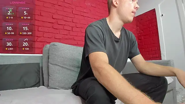 Richard_Olson's Live XXX Chat
