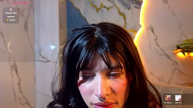 Chat +18 de Lily_Tx ao vivo
