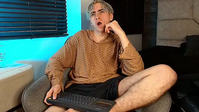Tyler_Mcrey's Live XXX Chat