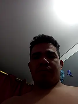 CARLITOSELVERGA-2026 Adlı Modelin Canlı XXX Sohbeti