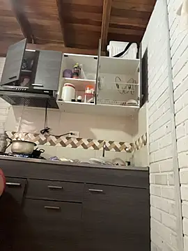 Živý XXX chat Arya_Moon69