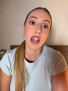 EvaRyen_ XXX чат на живо