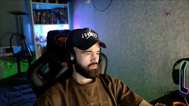 _Serious_Man Chat XXX live
