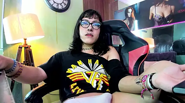 lilith_ayanami – Naživo XXX chat