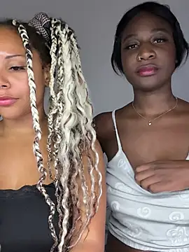 XXX chat uživo modela HaileyDiana