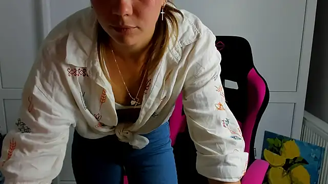 XXX chat uživo modela TessaSpring