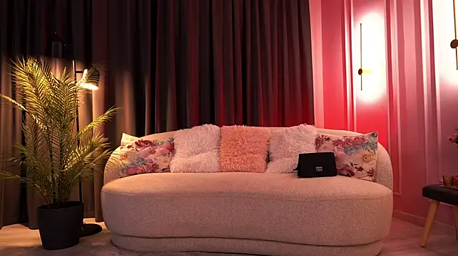 Red_Kim Adlı Modelin Canlı XXX Sohbeti