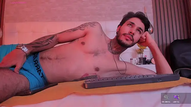 JacksonGreenn Live XXX Chat