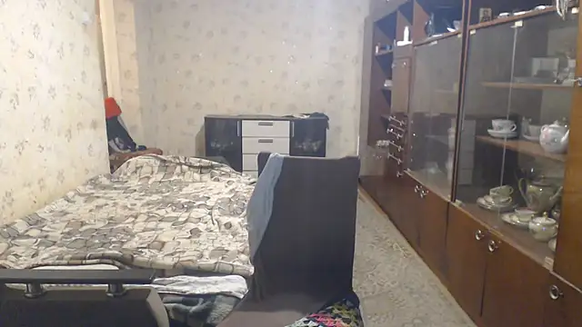 Chat +18 de HotLusi ao vivo