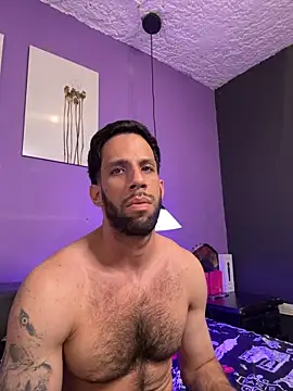Karim_mansur XXX чат на живо