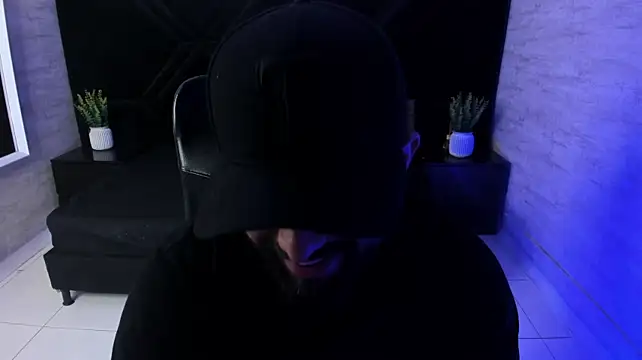 Chat XXX Live jhon_bear03