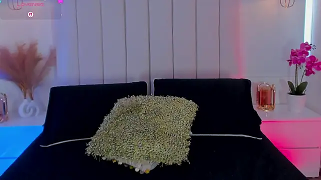 XXX chat uživo modela SophieLafont