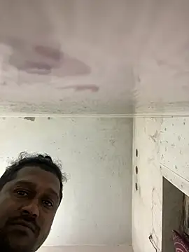 Chat XXX en directo de kalithilvasu