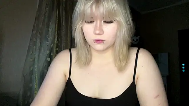 HelloKinkin Live XXX chat