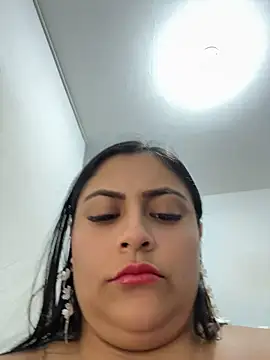 Angie_e লাইভ XXX চ্যাট