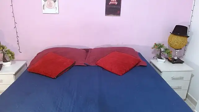 milady_roxxn Live XXX chat