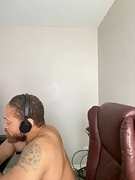Fathero1timeのライブXXXチャット