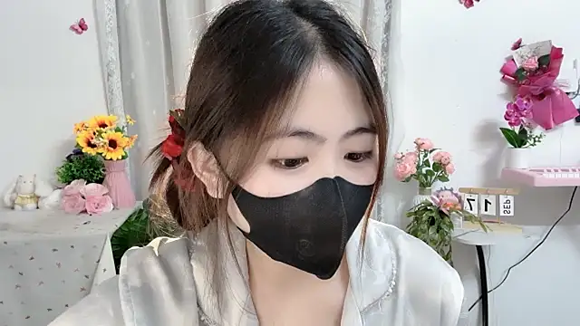 MIJ-Uwuu – Live XXX-chat