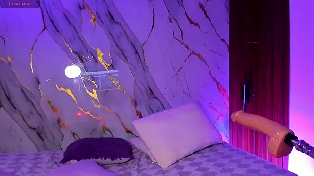 Emmiicute Adlı Modelin Canlı XXX Sohbeti