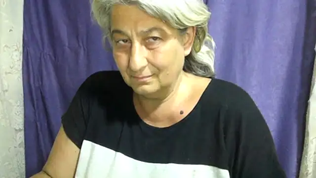 XXX chat uživo modela ExquisiteMature