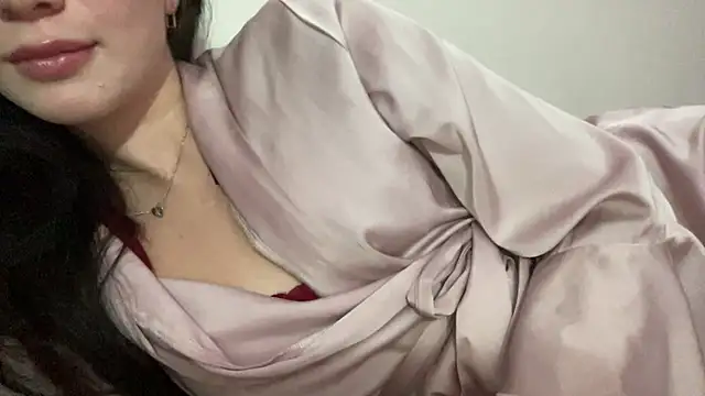 Toviraa's Live XXX Chat