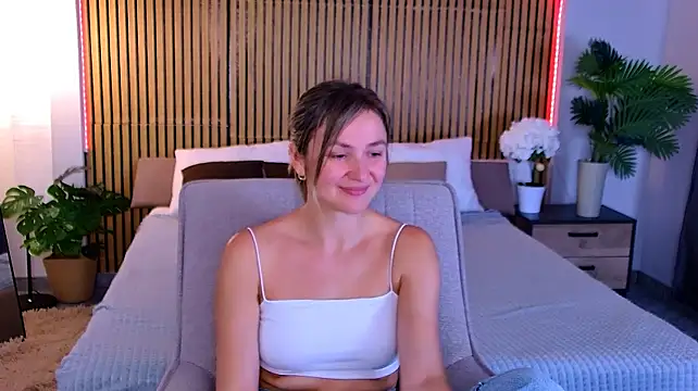 EmeraldGlown Live XXX chat