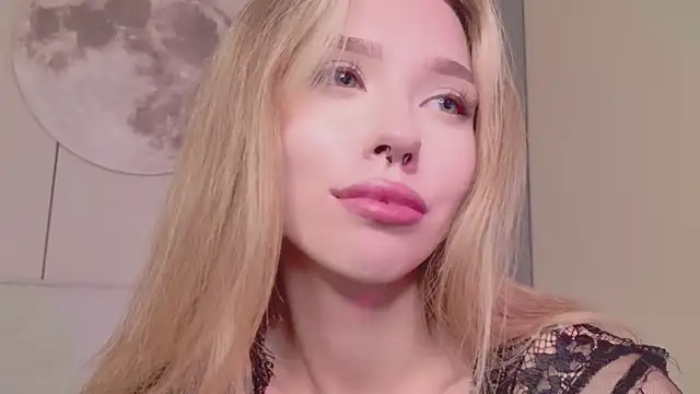 Chat XXX en directo de Sierra_Fane