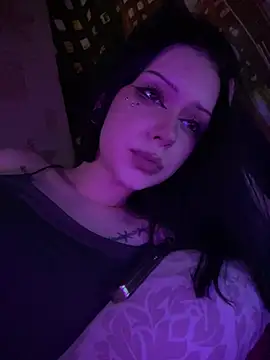 holly_mollyy_ Chat XXX in diretta