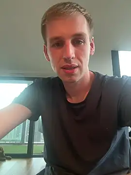joec31516 Show Webcam