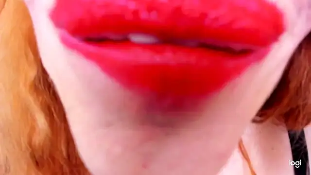 softlysoftlyasbeauty's Live XXX Chat