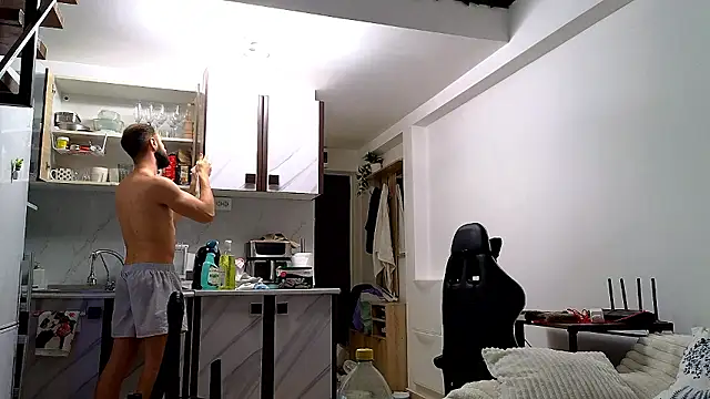 RyanStorm_ Adlı Modelin Canlı XXX Sohbeti