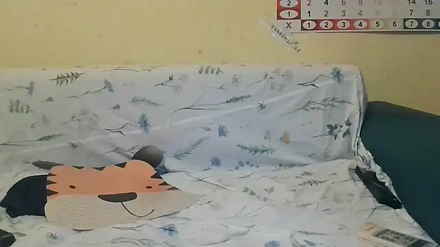 Nataliesbestjuggs Adlı Modelin Canlı XXX Sohbeti