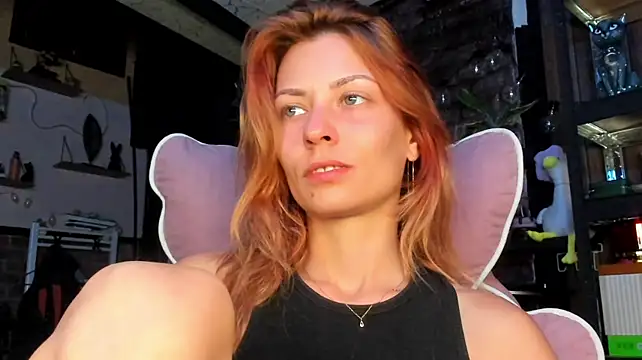 karo123421's Live XXX Chat