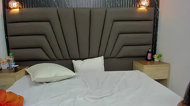 Lux_and_Luna 라이브 XXX 채팅
