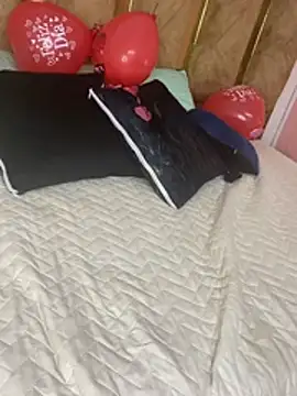samantha_bigtits' Live Chat Room