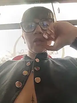 Chat +18 de tata_sanz_ ao vivo