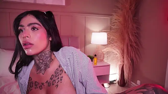 curvyliciousss' Live XXX Chat