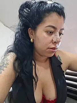 Luianna Chat XXX in diretta